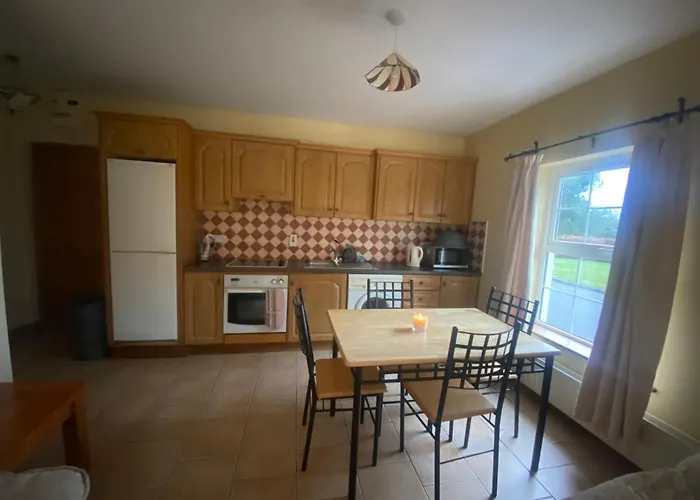 Dromkeal View Apartment Cork